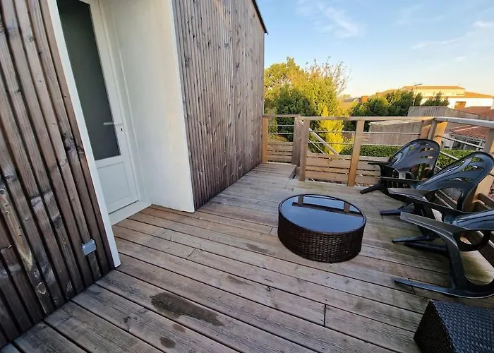 Superbe Appartement Renove A Neuf Centre Bourg